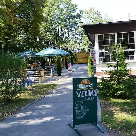 Na Skalkách 3*